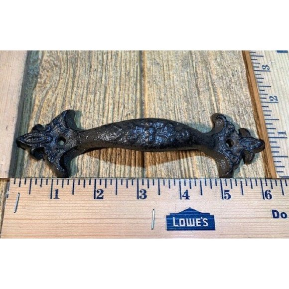 ONE Cast Iron Fleur-De-Lis Door Handles 0040 - Picture 12 of 12